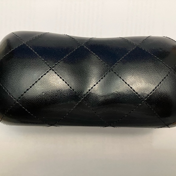 CHANEL Black Quilted Caviar Leather Sunglass Eyeglass Case Made in Italy - Picture 14 of 15